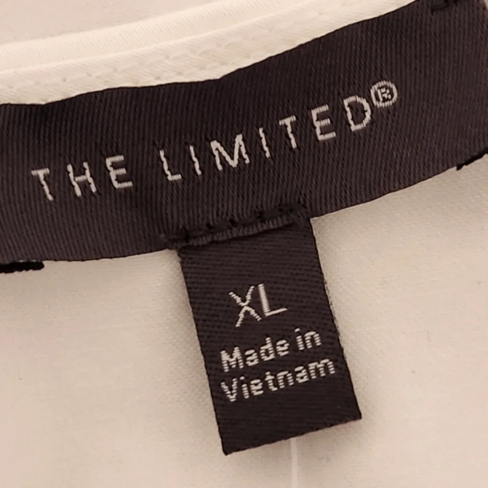 The Limited Top - Picture 8 of 11